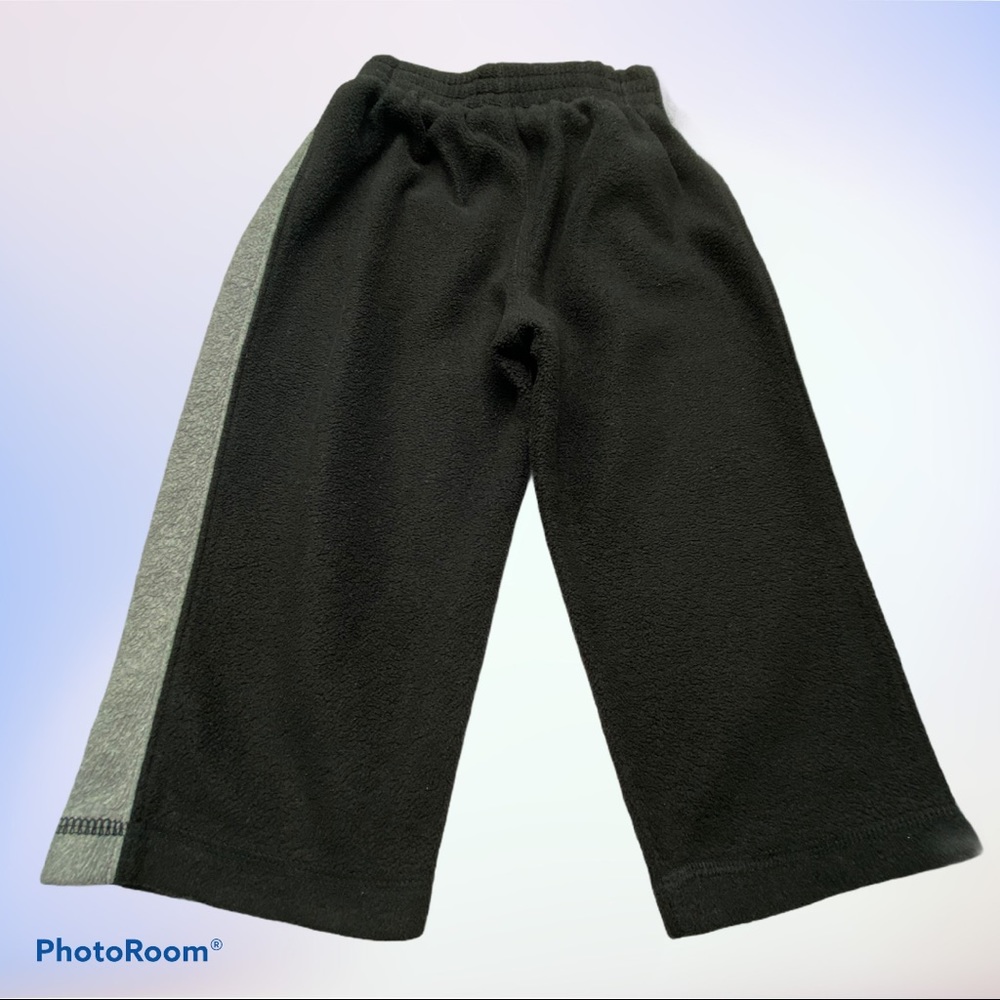 Childrens Place Toddler Boys Black and Grey Fleece Track Pants 24 M